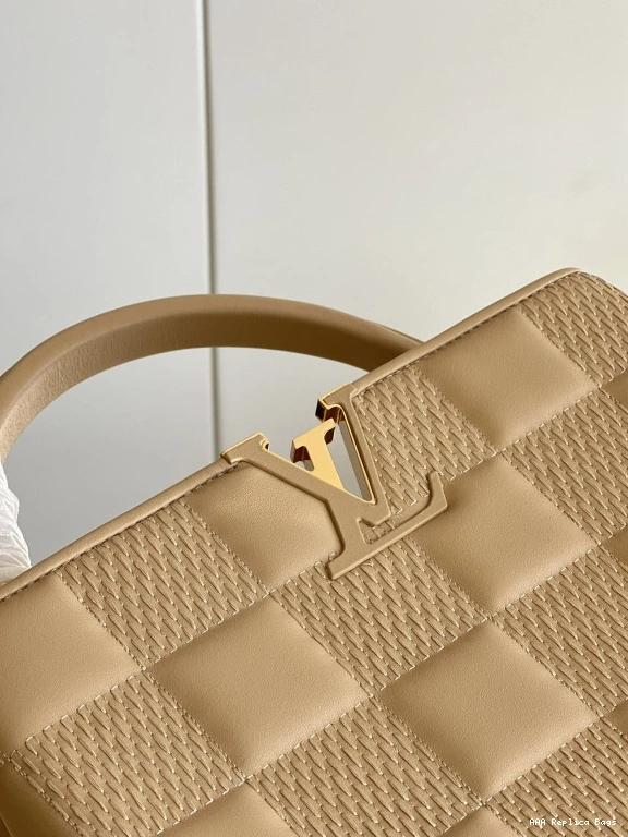 Aaa replica ru LOUIS CAPUCINES VUITTON MM 0717